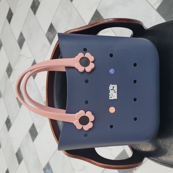 Rubber Tote Charm Bag - Picture 1 of 2